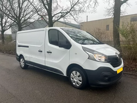 Renault Trafic 1.6 dCi * L2H1 * airco * euro 6 * NAVI Renault Trafic 1.6 dCi * L2H1 * airco * euro 6 * NAVI