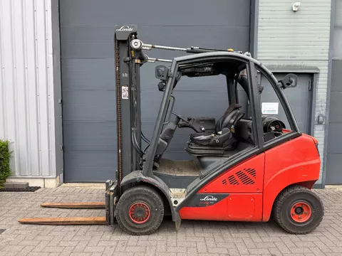 Linde H25T-02 LPG Heftruck Linde H25T-02 LPG Heftruck