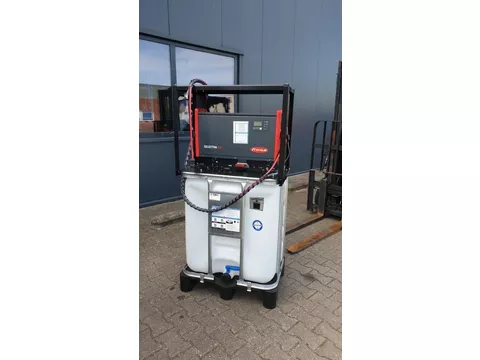 Heftruck Hoogfrequent lader Fronius Selectiva 4.0