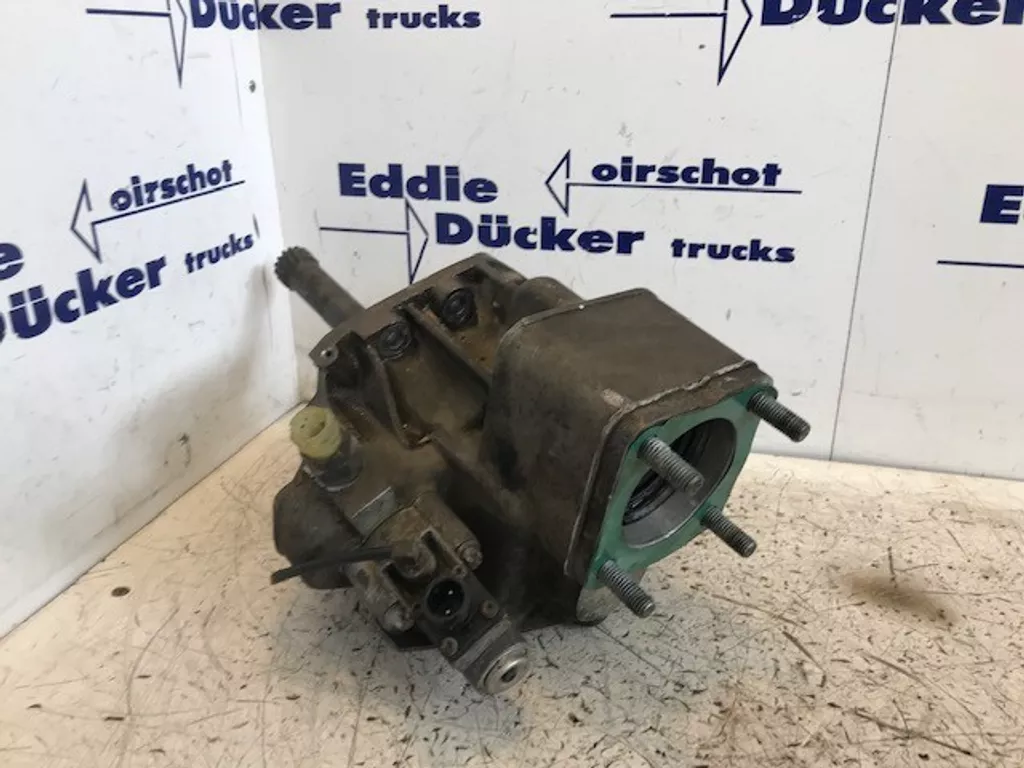 Mercedes-Benz 65040617 PTO G211-16