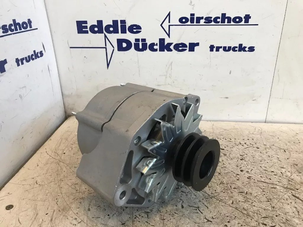 DAF 0890967-1258700 DYNAMO BOSCH 0120469891 (NIEUW) F2100-F2700