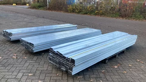 Diverse ALUMINIUM HUIFPLANKEN 3190X25X110 MM (NIEUW) MEERDERE STUKS OP VOORRAAD