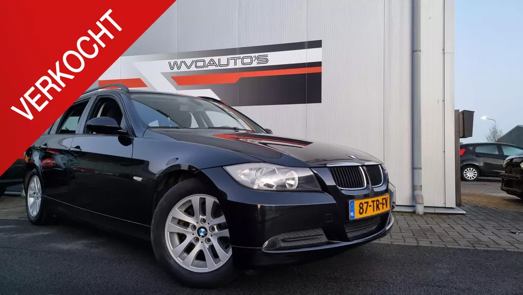 BMW 3-serie Touring 318i Business Line