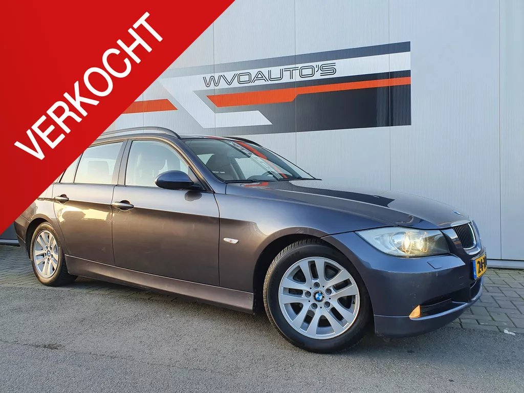 BMW 3-serie Touring 318i High Executive