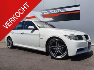 BMW 3-serie 320i Business Line