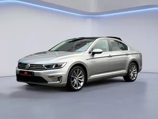 Volkswagen Passat 1.4 TSI GTE Origineel NL NAP/Apple Carplay/Panodak/Adapt. Cruise Contr./Virtual Cockpit/Leder-Alcantara/Stoelverw./ACC/3-Zone Climate Control/(MET GARANTIE*)