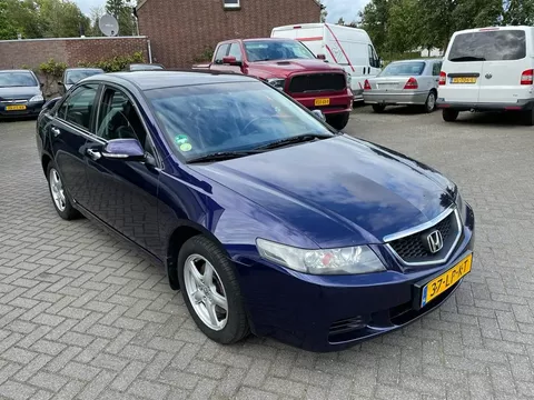 Honda Accord SEDAN verkocht!