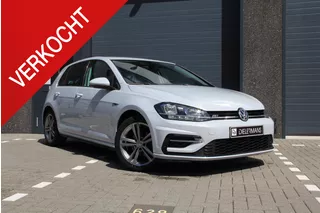 Volkswagen Golf 7.5 TSI Highline Business R DSG 110 PK | LED | Digitaal Dashboard | Apple Carplay | Navigatie | Massagestoelen | Stoelverwarming | Adaptive Cruise Control