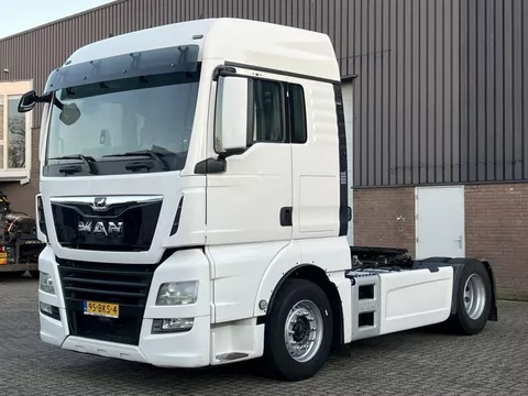 MAN TGX 18.460 / Only 89.132 KM !! / Original km !! / Zijskirts / PTO / NL Truck