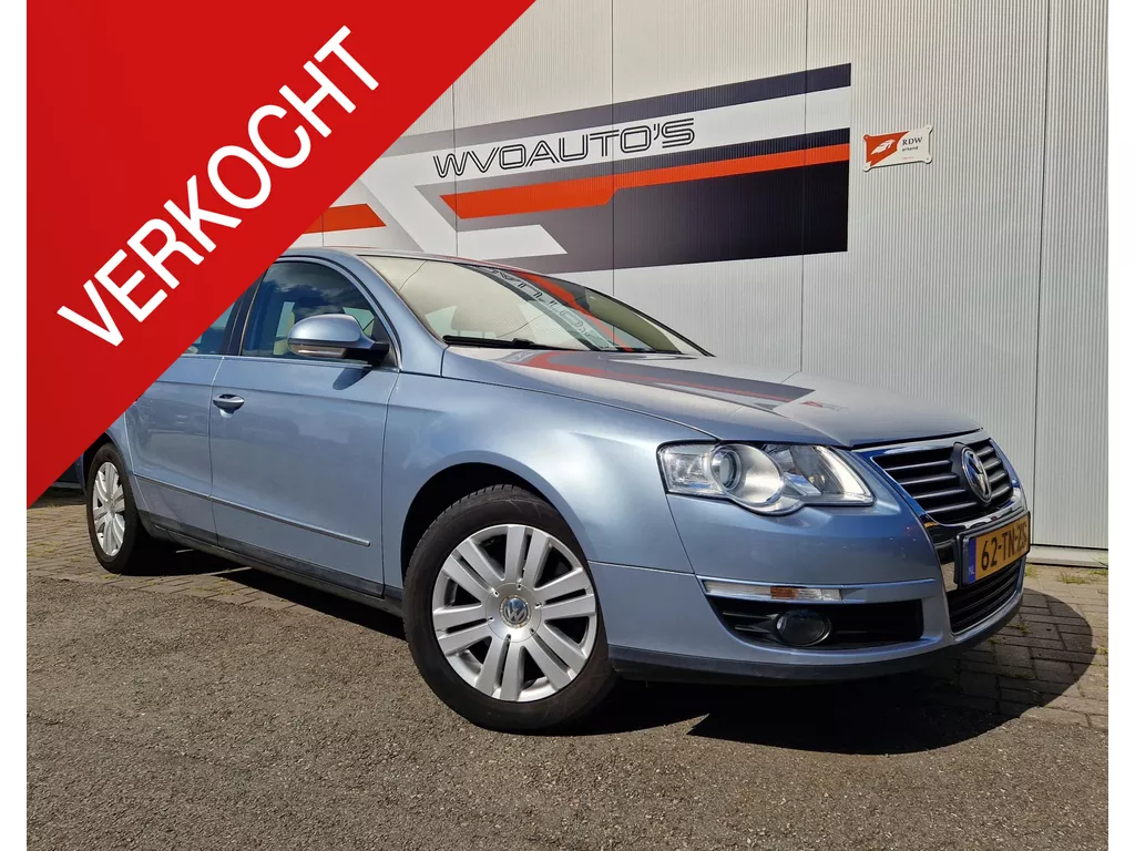 Volkswagen Passat 1.6 FSI Highline