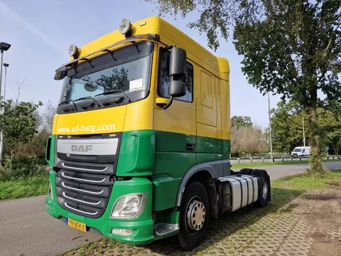 DAF XF 440 Spacecab