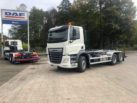 DAF CF 480 FAS Containerhook LC TAM T22