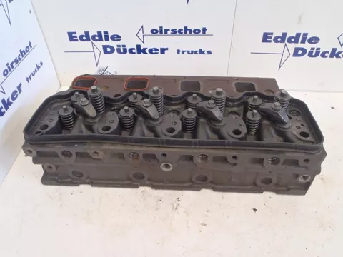 Mercedes-Benz A 9040103121 OM 904 CILINDERKOP ATEGO 814-824