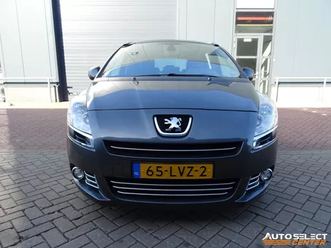 Peugeot 5008 Blue Lease Executive VERKOCHT