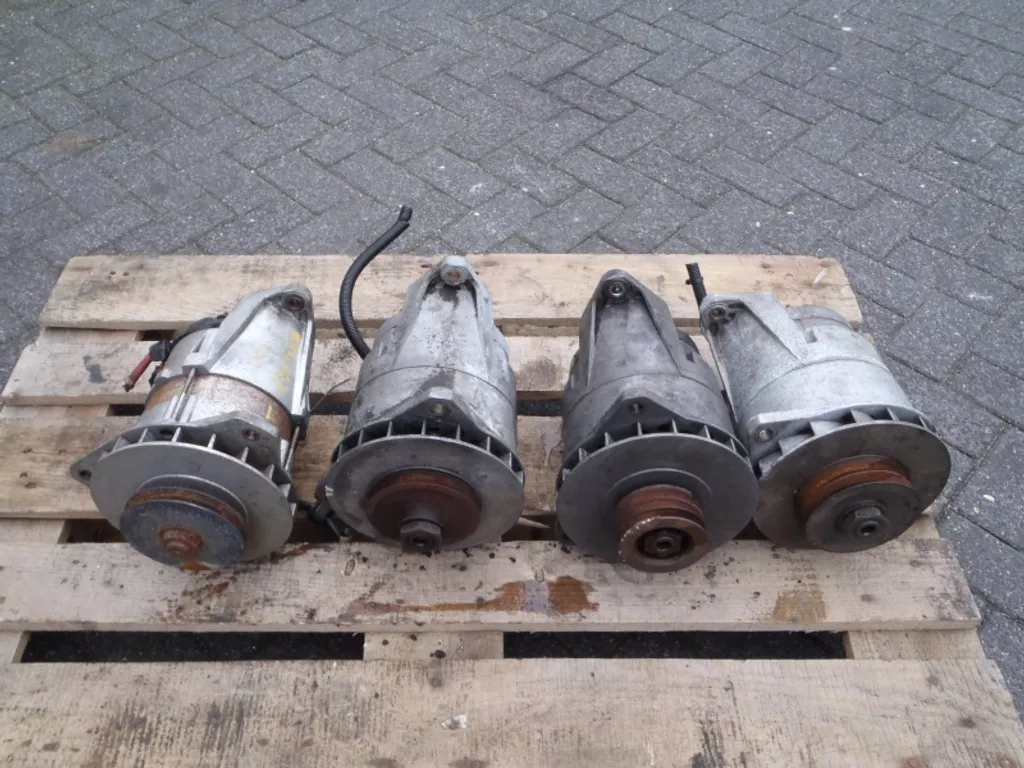 Diverse DYNAMO 28V 70/140A