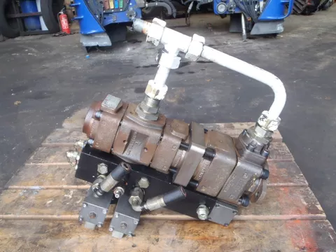 Diverse QXT42-025 BUCHER HYDRAULIC PUMP