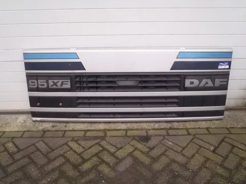 DAF 1309400 GRILLE 95XF EURO 2