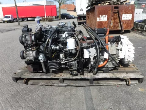 DAF CUMMINS ENGINE 184 KW