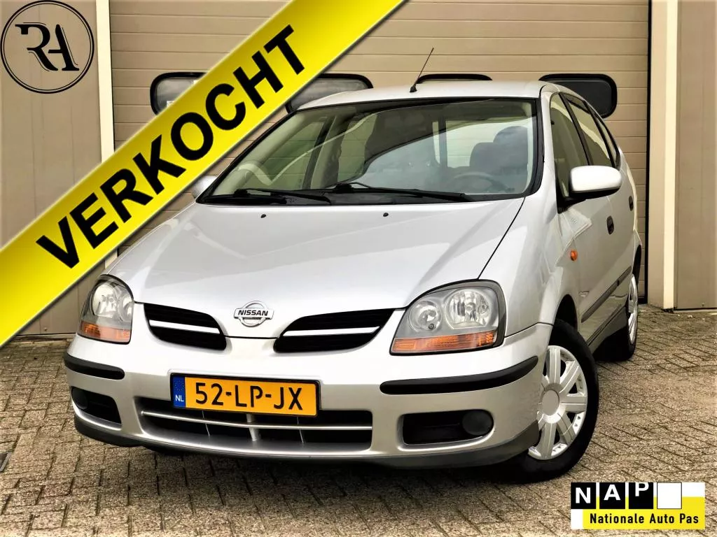 Nissan Almera Tino 1.8 | NAP | Trekhaak | NW APK | Airco | Boekjes |