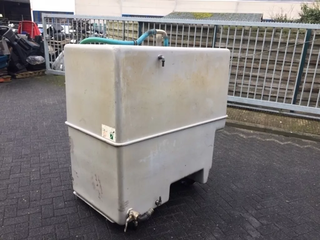 Diverse WATERTANK 2000 LITER