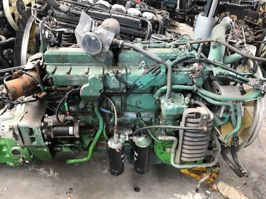 Volvo FM7 290 EURO 2 MOTOR