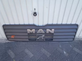 MAN 81.61150-0128 GRILLE