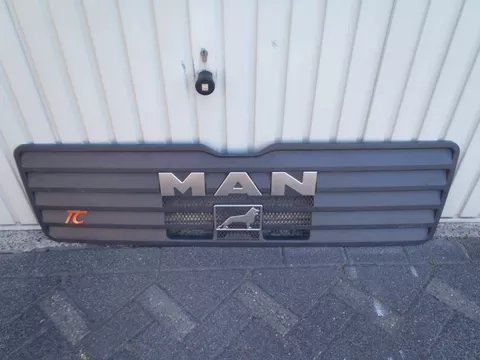 MAN 81.61150-0128 GRILLE