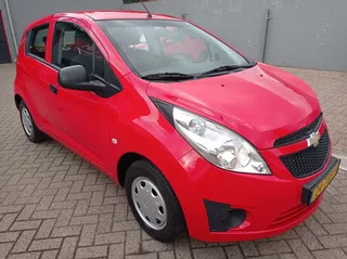 Chevrolet Spark 1.0 LE