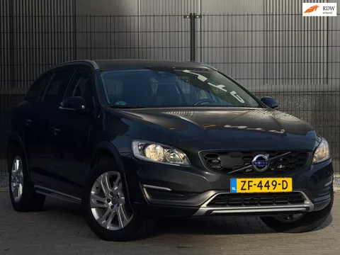 Volvo V60 Cross Country 2.0 D3|Leer|Trekhaak|Cruise|Navi