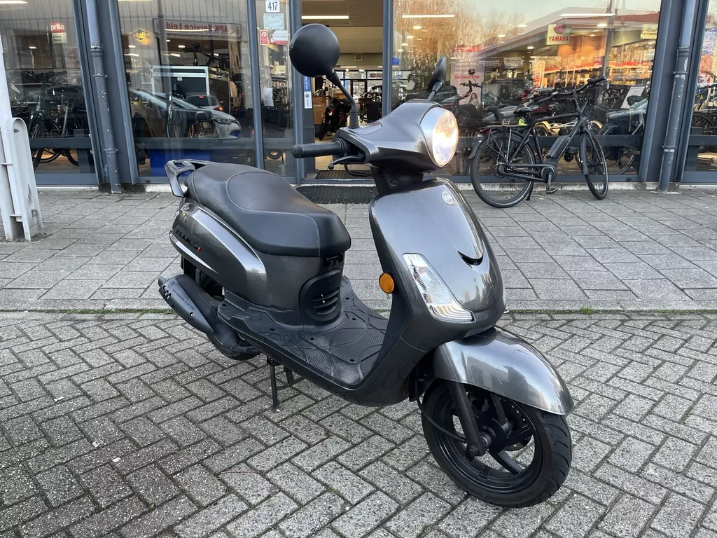 SYM FIDDLE II 2 jaar garantie 1600km euro5 25 45 snor brom