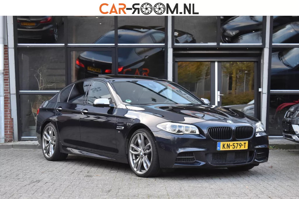BMW 5-serie M550xd Pano HUD Keyless Lane H&amp;K 360C Softclose