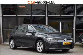 Volkswagen Golf 1.5 TSI Life Business Lane ACC Keyless StuurVerw. Stoelvw