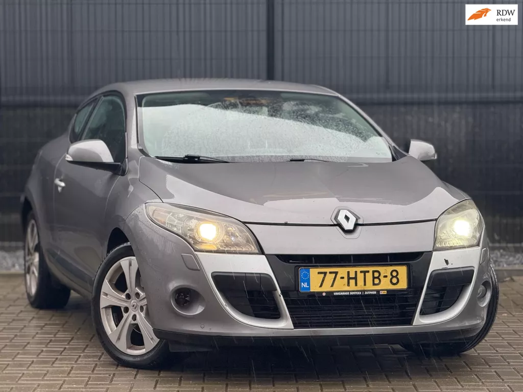 Renault M&eacute;gane Coup&eacute; 1.9 dCi Dynamique|Xenon|Cruise|Trekhaak