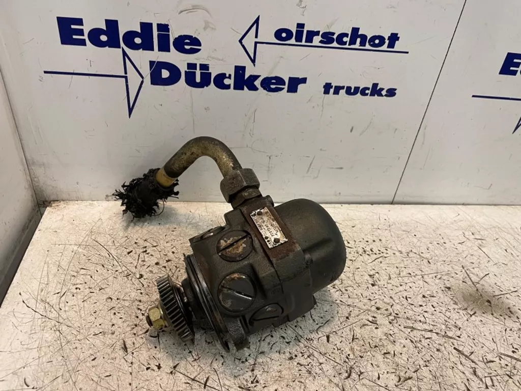 DAF 1433620 / 2239668 STEERING PUMP ZF 8604955132