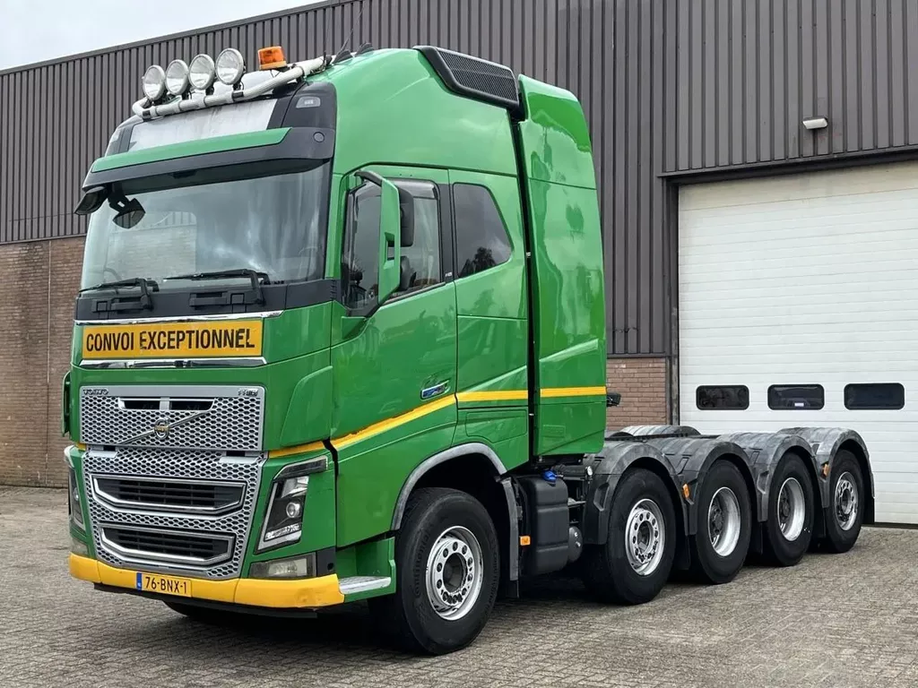 Volvo FH 16.600 150 190 Ton / Retarder / Big axle Hub reduction / Dynamic steering / Euro5 EEV / PTO / Globe XL