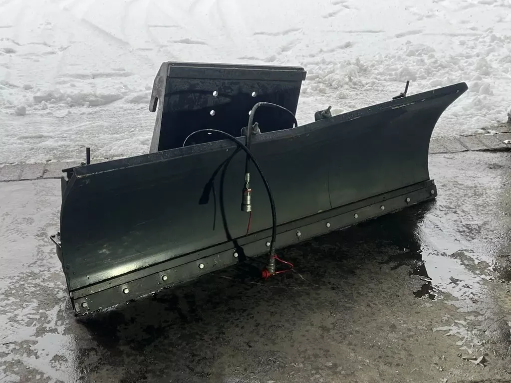 Giant Sneeuwschuif / Hydraulisch verstelbaar / Gladheids Sneeuwschuif / Hydraulisch verstelbaar / Gladheidsbestrijding 2024 Sneeuwschuif / Hydraulisch verstelbaar