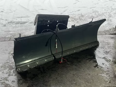 Giant Sneeuwschuif / Hydraulisch verstelbaar / Gladheids Sneeuwschuif / Hydraulisch verstelbaar / Gladheidsbestrijding 2024 Sneeuwschuif / Hydraulisch verstelbaar