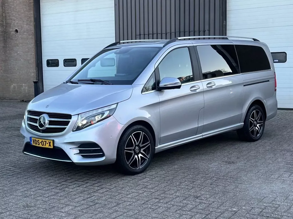 Mercedes-Benz V-Klasse V250 / Extra lang / AMG / 360 camera / 2 x Elec schuifdeur / Memory / Burmester / Navi / Dubb cabine