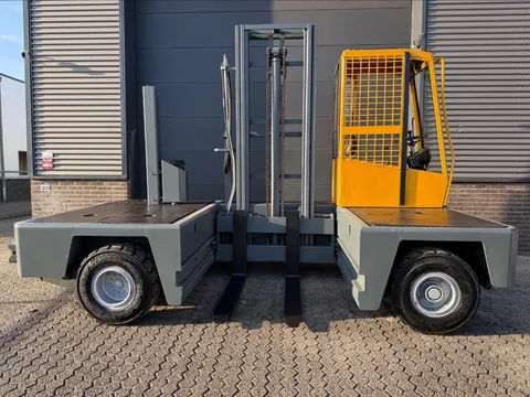 Baumann HX 30 12 40 3 ton diesel zijlader
