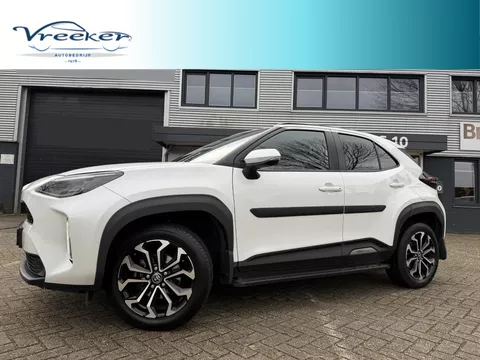 Toyota Yaris Cross 1.5 Hybrid 115 Dynamic sidesteps l Camera l Navigatie