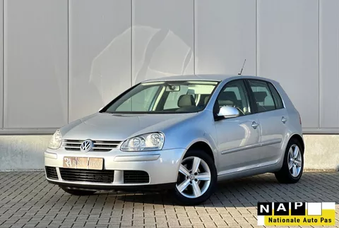 Volkswagen Golf 1.4 TSI | NAP | Cruise | Airco | Trekhaak | Nwe APK |