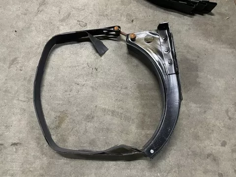 Volvo 22739212 / 22672756 BRANDSTOFTANK BEUGEL (71 CM)