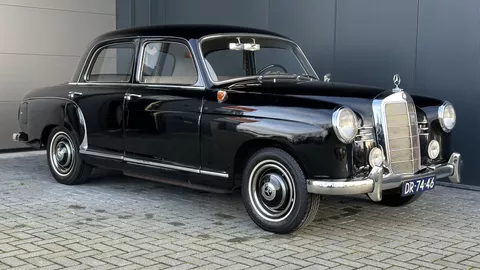 Mercedes-Benz 180 D Ponton