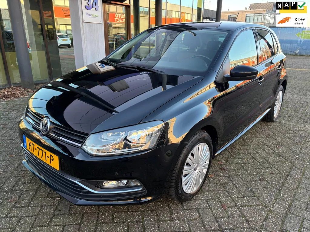 Volkswagen Polo 1.4 TDI Comfortline / PDC / Navi / Apple Carplay