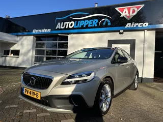 Volvo V40 Cross Country 1.5 T3 Nordic+ /Vol optie/Leder/Panoramaraam/Nieuwe apk bij aflevering/Automaat/all season banden/Trekhaak afneembaar