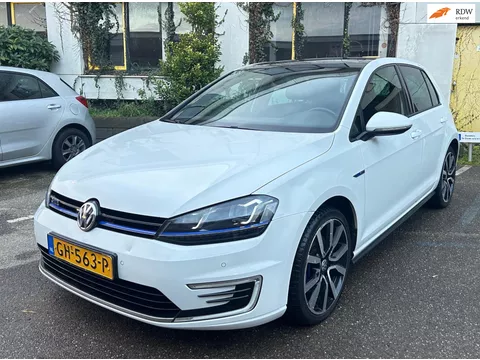 Volkswagen Golf 1.4 TSI GTE / Full options / Goed onderhouden