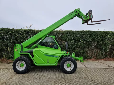 Merlo P38.13
