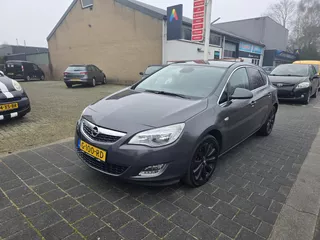 Opel Astra 1.4 Turbo Cosmo automaat mooie opel  astra 1.4 turbo cosmo automaat
