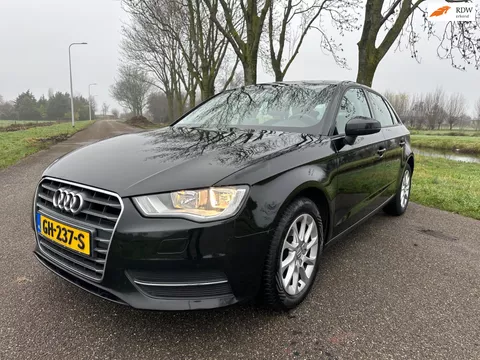Audi A3 Sportback 1.2 TFSI Attraction Pro Line