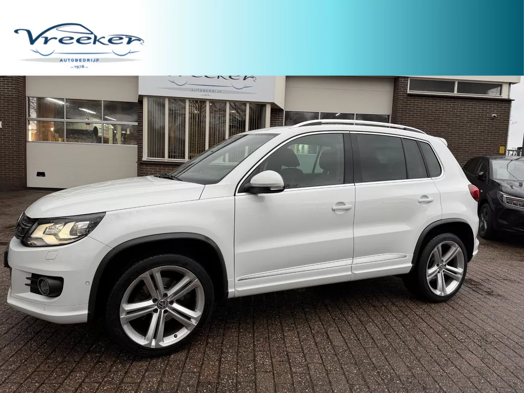 Volkswagen Tiguan 1.4 TSI R-Line Edition Pano l orginele R-line